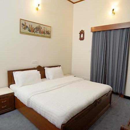 The Edgeworth Bed & Breakfast Shimla Dış mekan fotoğraf