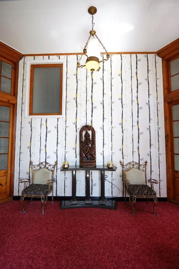 The Edgeworth Bed & Breakfast Shimla Dış mekan fotoğraf